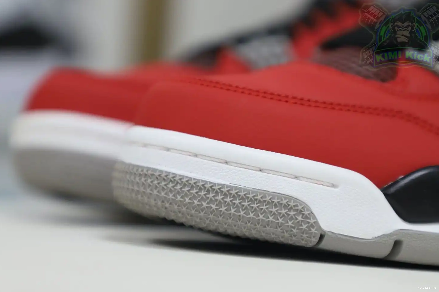Kimikick RetroToro Jordan Air Bravo Jordan4 0810